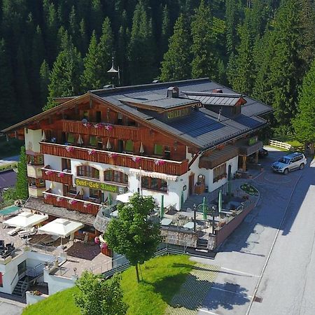 Hotel Almhof Hochfugen Exterior foto