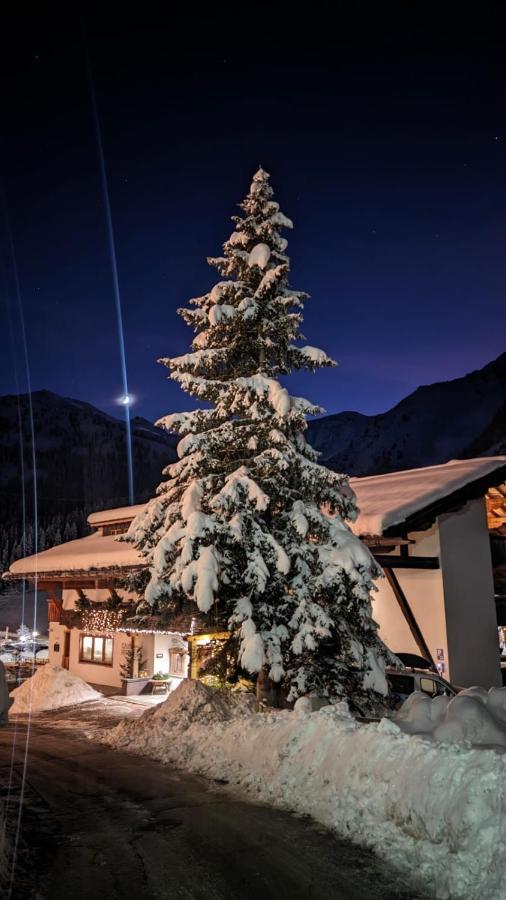 Hotel Almhof Hochfugen Exterior foto