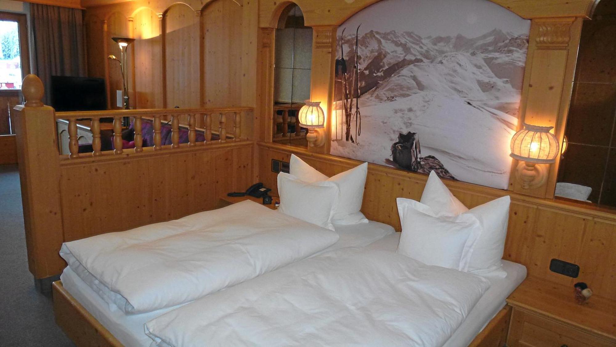 Hotel Almhof Hochfugen Quarto foto