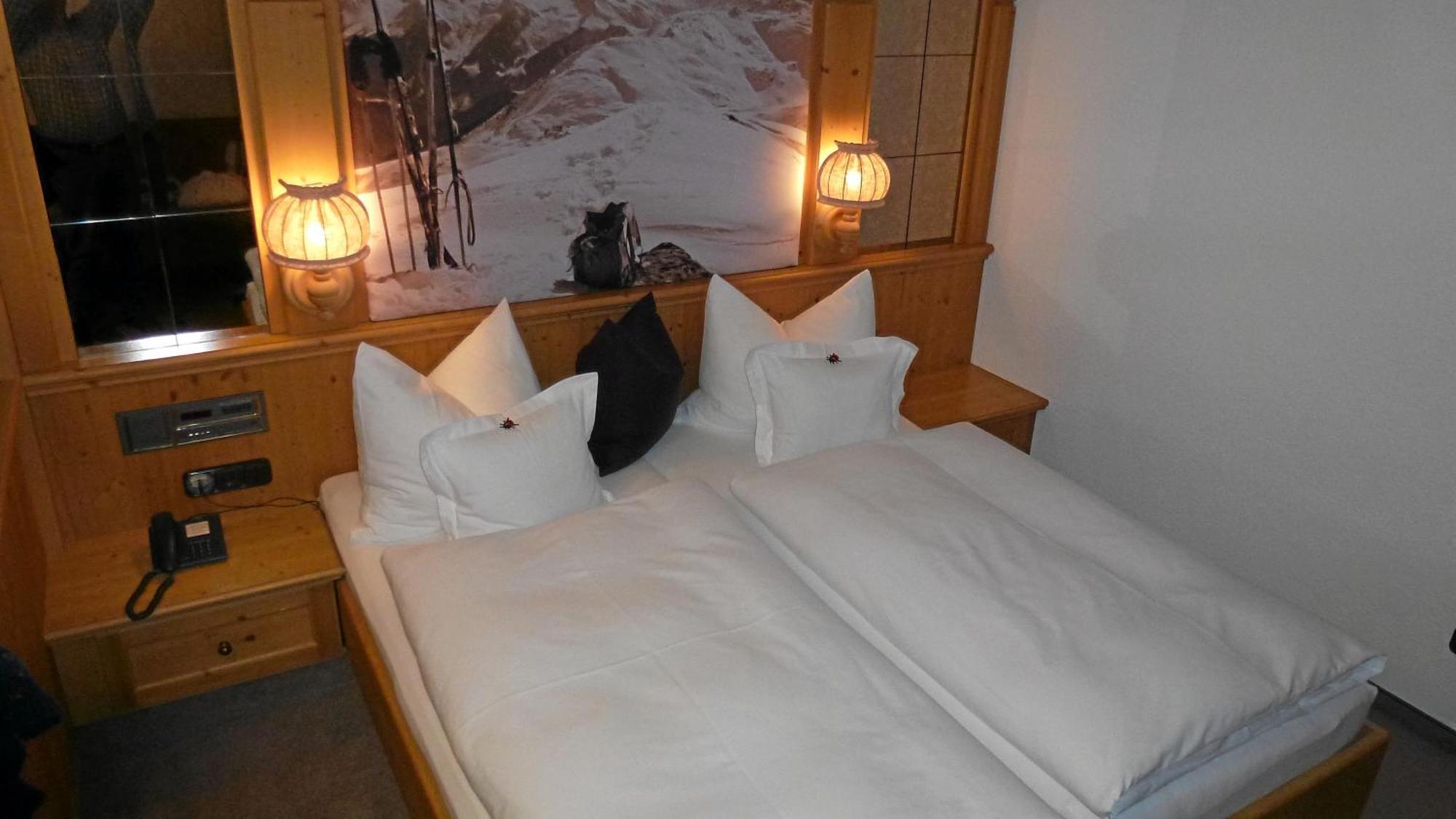 Hotel Almhof Hochfugen Quarto foto